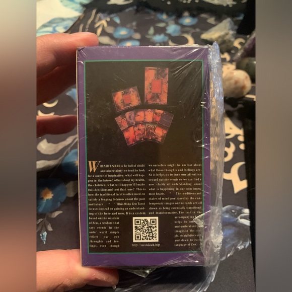 OSHO Zen Tarot Deck DELUXE BUNDLE w Tarot Card NECKLACE, Pouch, Crystals & More! - Picture 4 of 15